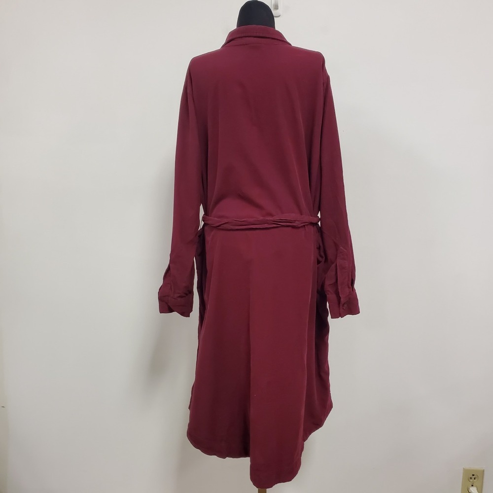 Women's Button-Front Shirt Dress in Burgundy - Picture 3 of 8